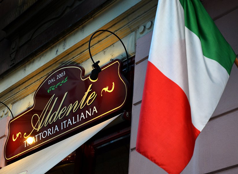 Aldente Trattoria Italiana logo